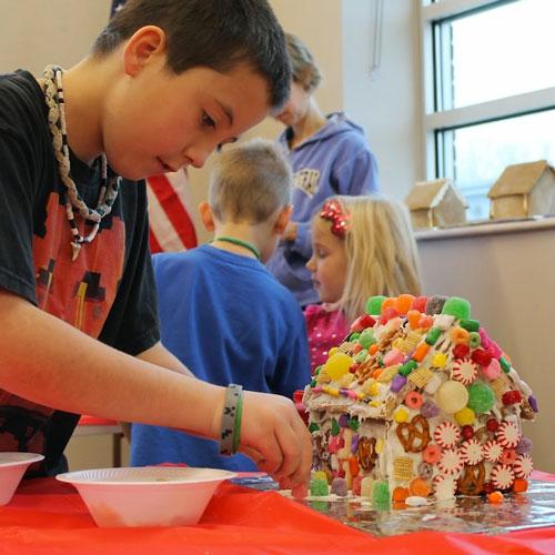 Gingerbread House Workshops holiday event at the Children's Museum of Southern Minnesota Mankato