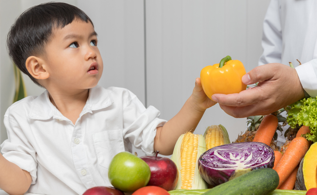 Hy-Vee Nutritionists healthy kids snacks Childrens Museum Mankato