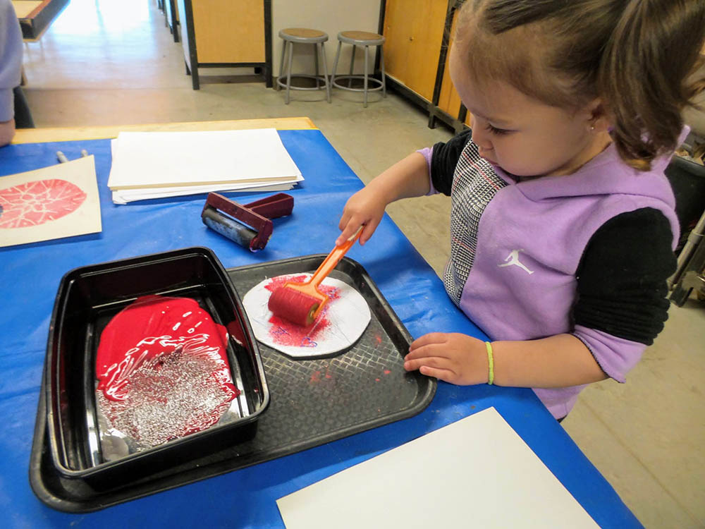 Art Explorers in Cecils Imagineering Loft at the Childrens Museum of Southern Minnesota in Mankato