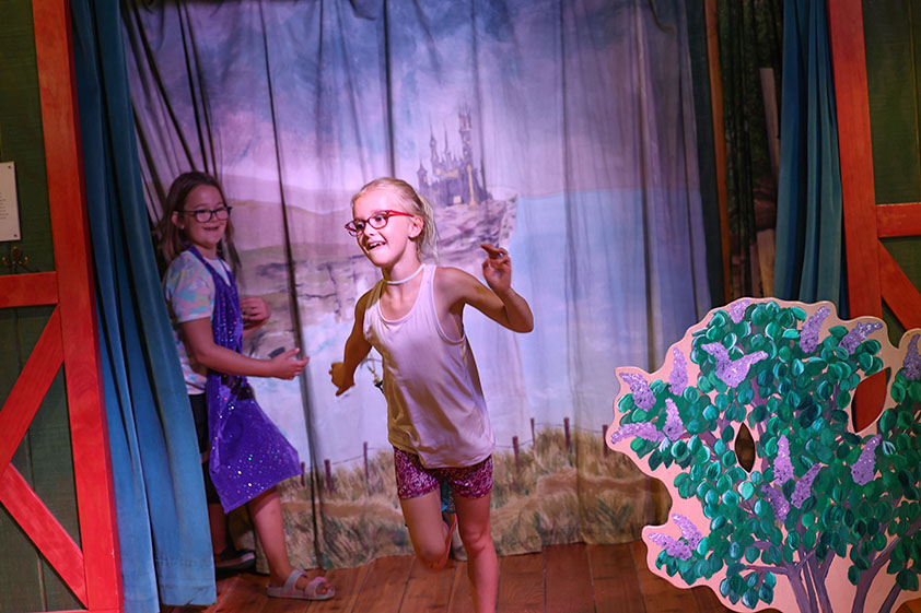 imaginative play at the Children's Museum in Mankato