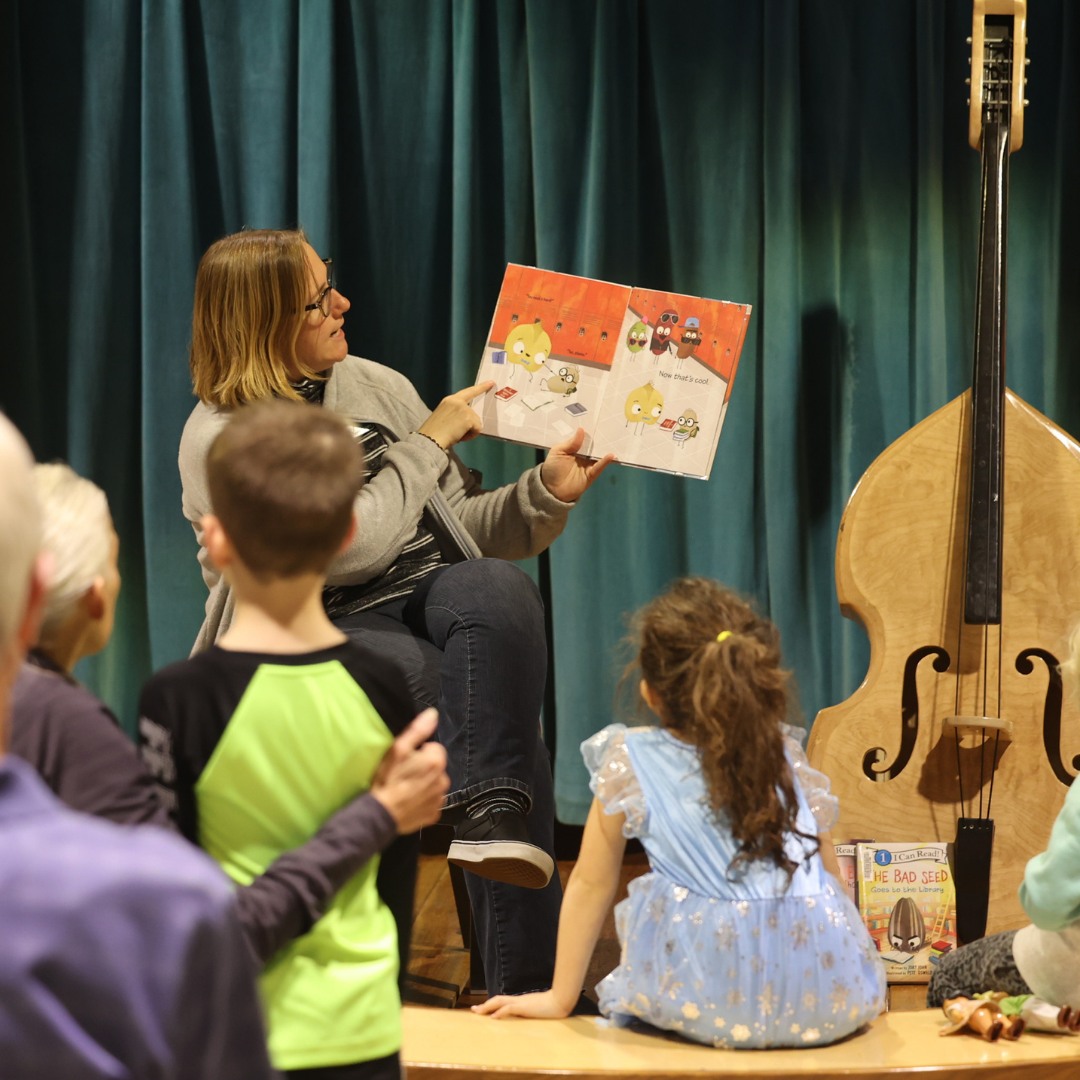 North Mankato Library Bookmobile storytime at the Childrens Museum